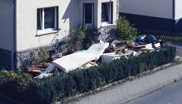 Yard Junk Removal in Terre Haute